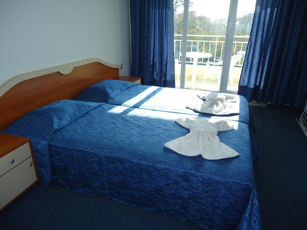 Pension Ruskovi Guesthouse Ravda Rum bild