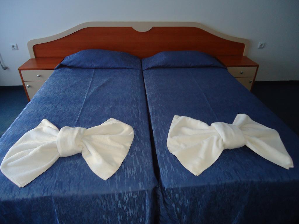Pension Ruskovi Guesthouse Ravda Rum bild