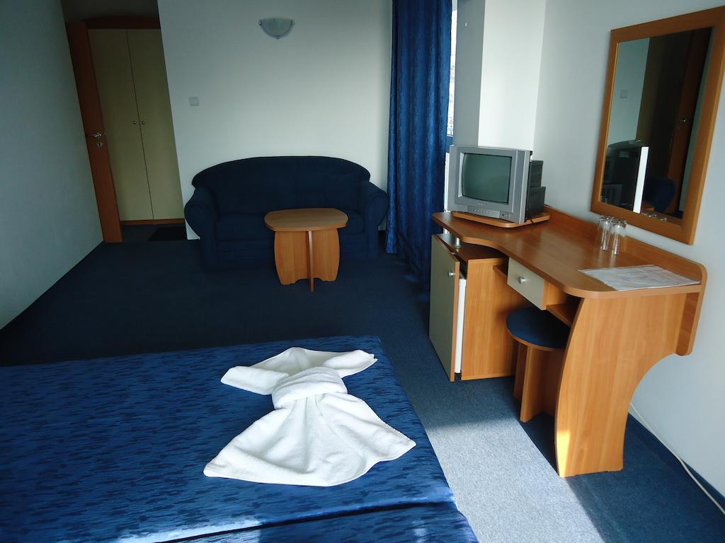 Pension Ruskovi Guesthouse Ravda Rum bild