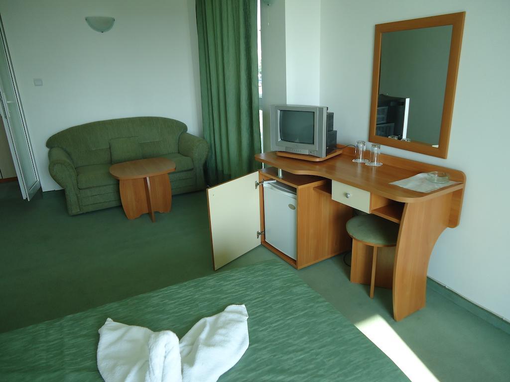 Pension Ruskovi Guesthouse Ravda Rum bild