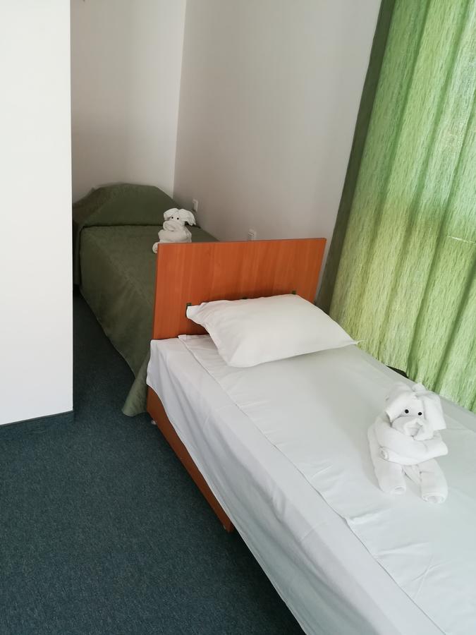 Pension Ruskovi Guesthouse Ravda Exteriör bild