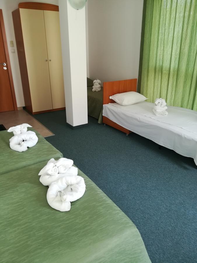 Pension Ruskovi Guesthouse Ravda Exteriör bild